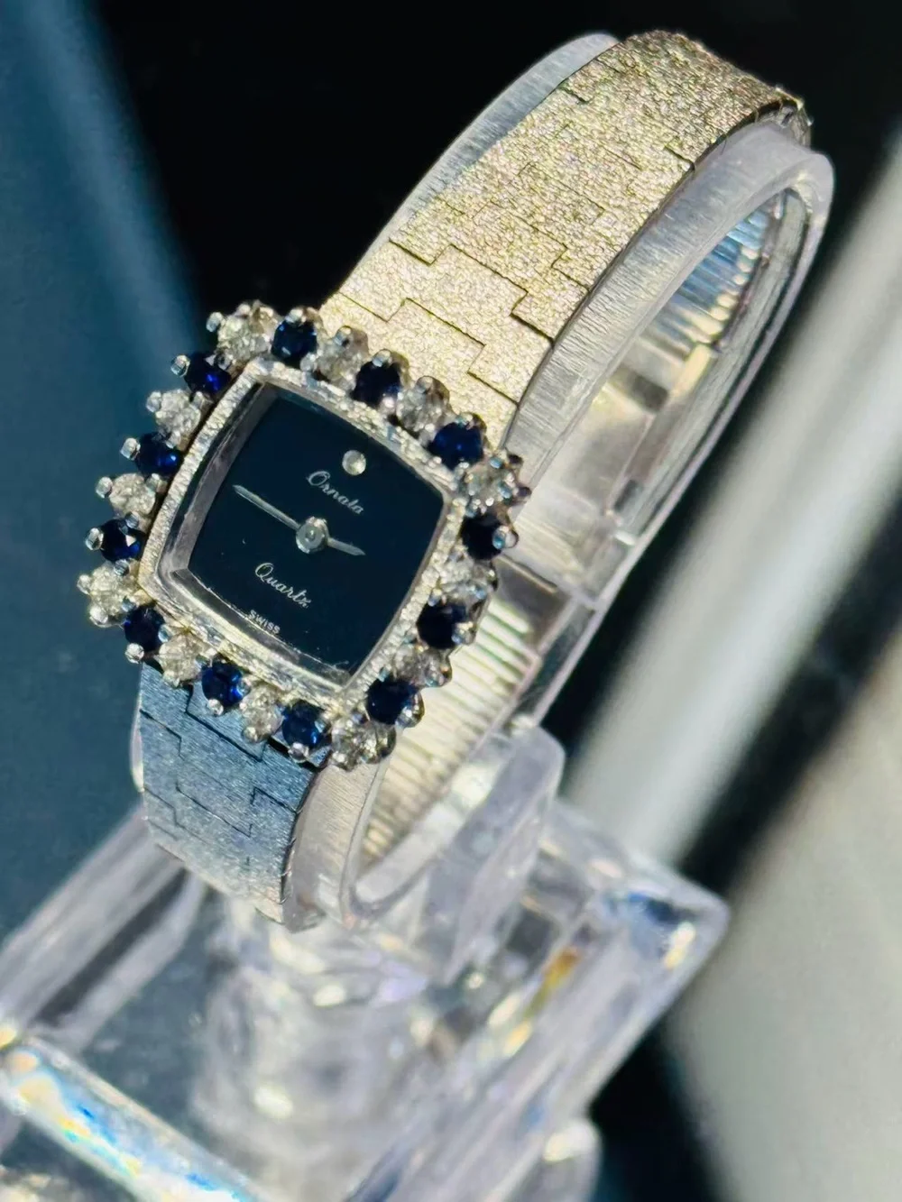 Vintage Women Swiss Quartz Watch Black Dial Blue Crystal Bezel New Battery Runs